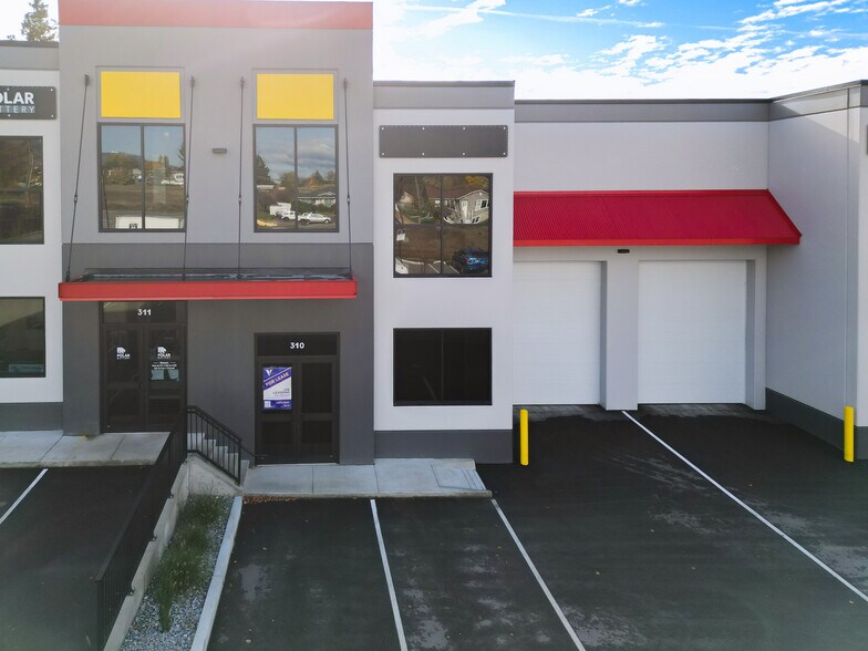 More Photos Of 5000 Silver Star Rd, Vernon Warehouse For Lease