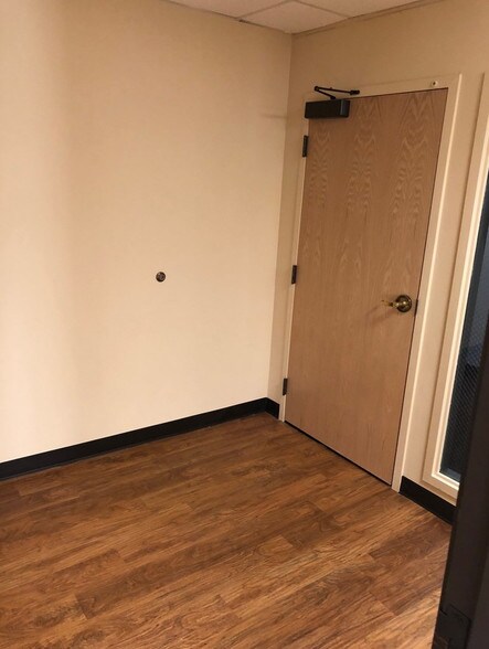 More Photos Of 7200 E Hampden Ave, Denver Office For Lease