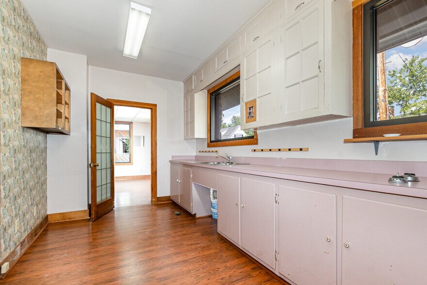 More Photos Of 1823 Charles St, Fredericksburg Office Residential For Sale