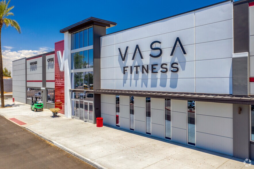 More Photos Of 8115-8129 N 35th Ave, Phoenix Unknown For Lease