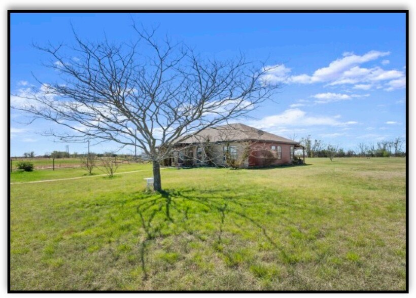 More Photos Of 700 Hwy 183, Briggs Land For Sale