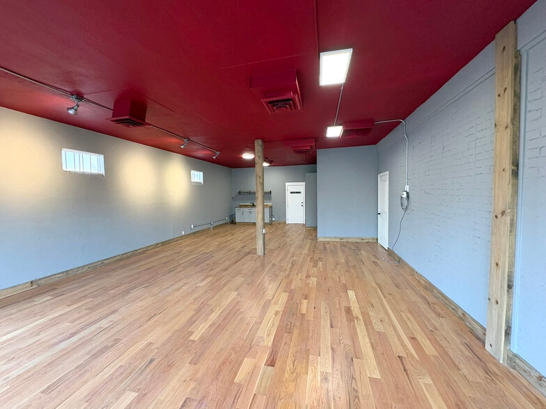 More Photos Of 4600-4620 E Colfax Ave, Denver Freestanding For Lease