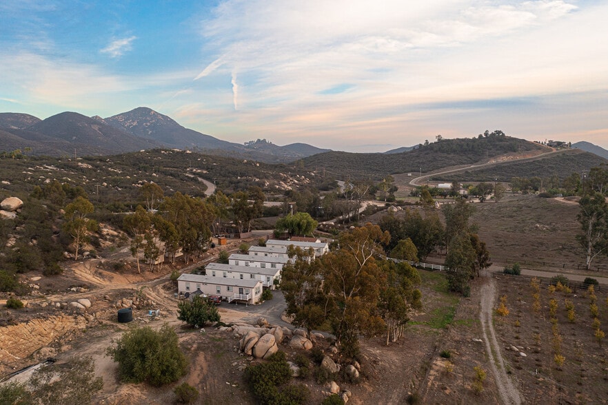 More Photos Of 15348 Running Deer Trl, Poway Manufactured Housing Mobile Home Park For Sale