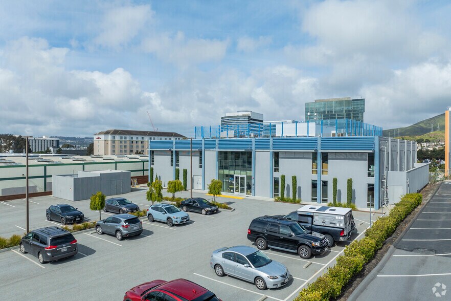 Primary Photo Of 425 Eccles Ave, South San Francisco Research And Development For Lease