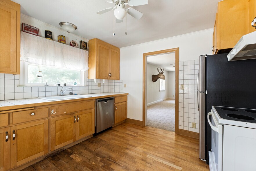 More Photos Of 35350 State Highway 36 E, Paynes Creek Land For Sale