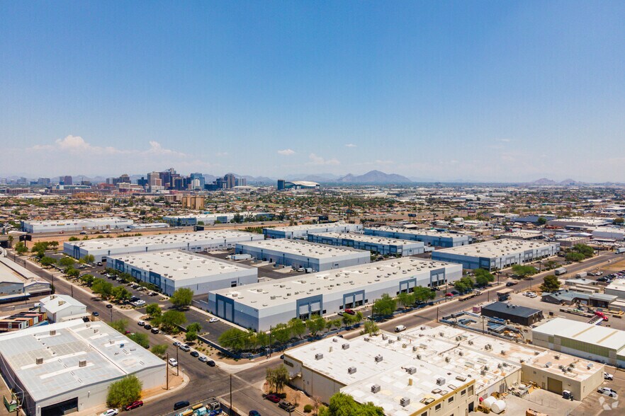 More Photos Of 2145 S 11th Ave, Phoenix Warehouse For Lease