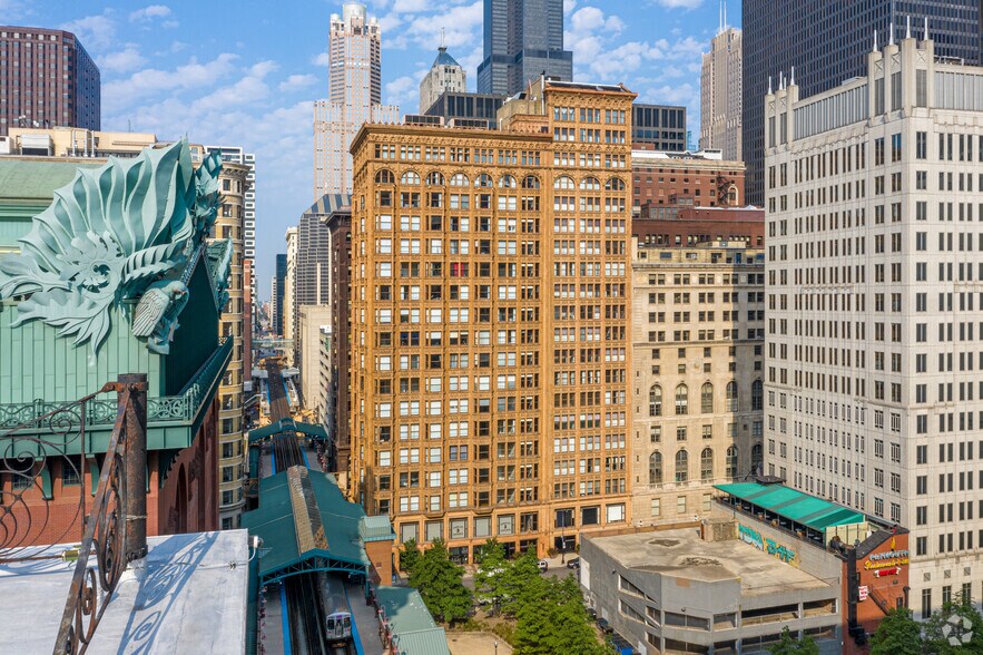 Primary Photo Of 343 S Dearborn St, Chicago Apartments For Lease