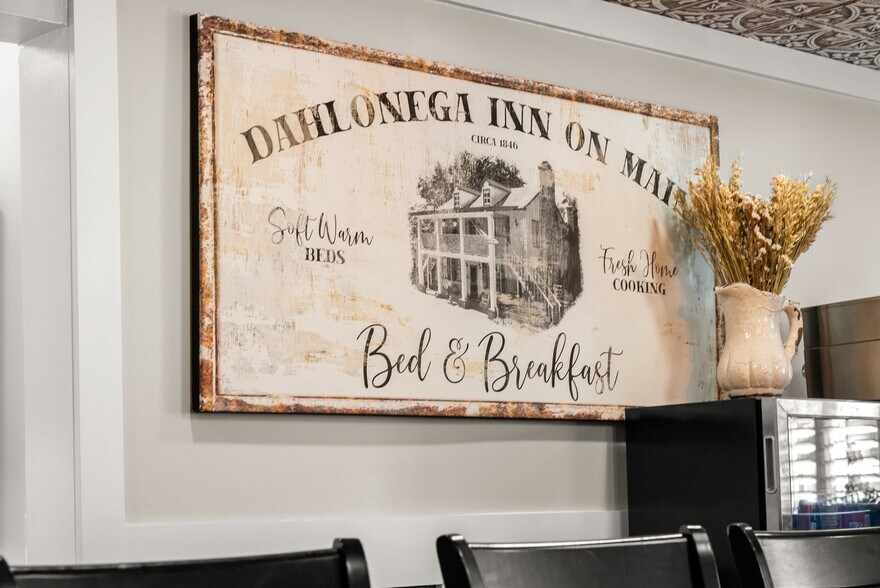 More Photos Of 168 W Main St, Dahlonega Hospitality For Sale