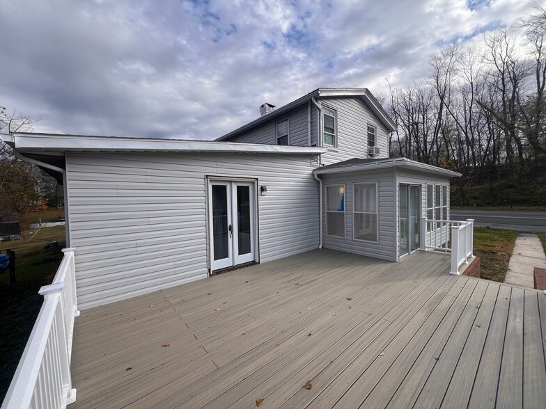 More Photos Of 1100 Calvary Rd, Churchville Flex For Lease