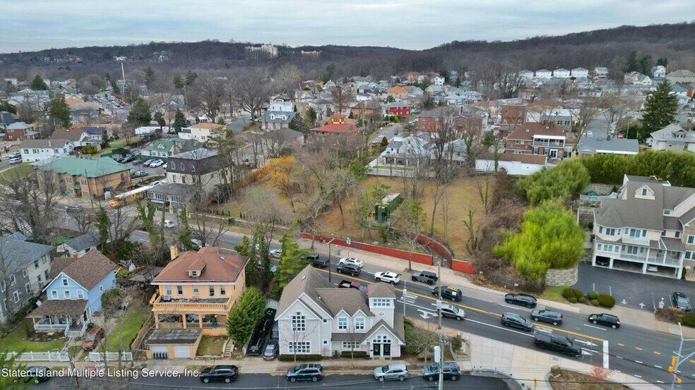 More Photos Of 15 1st St, Staten Island Office For Sale