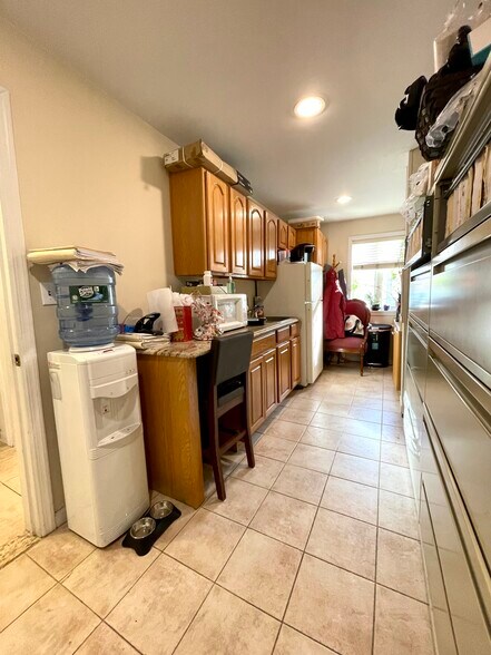 More Photos Of 30-33 36th St, Astoria Rehabilitation Center For Lease