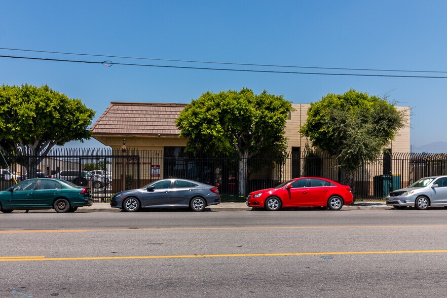 More Photos Of 12455 Branford St, Pacoima Warehouse For Sale