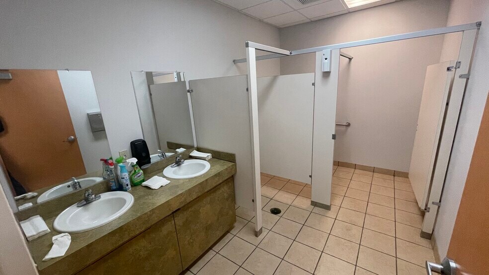 More Photos Of 1292 Whicker Rd, Kernersville Specialty For Sale