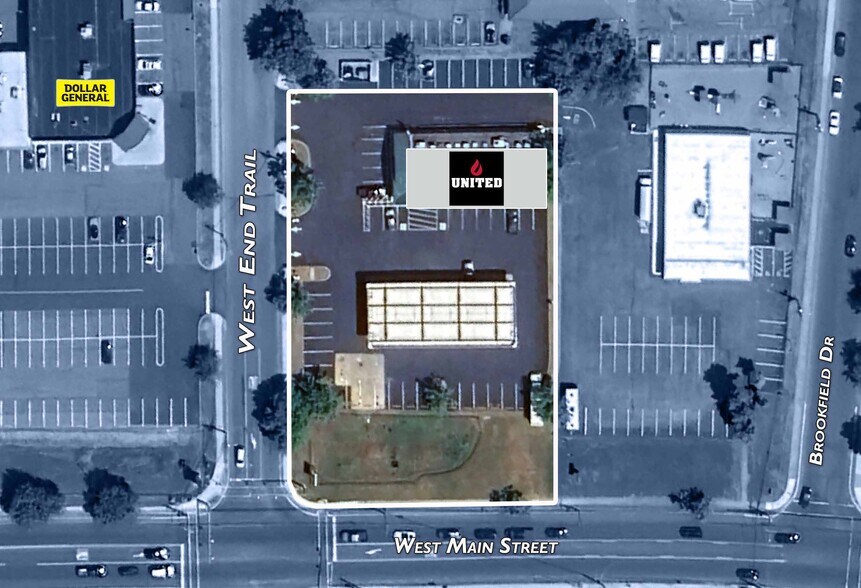 More Photos Of Route 100 & West End Trail, Macungie Service Station For Lease