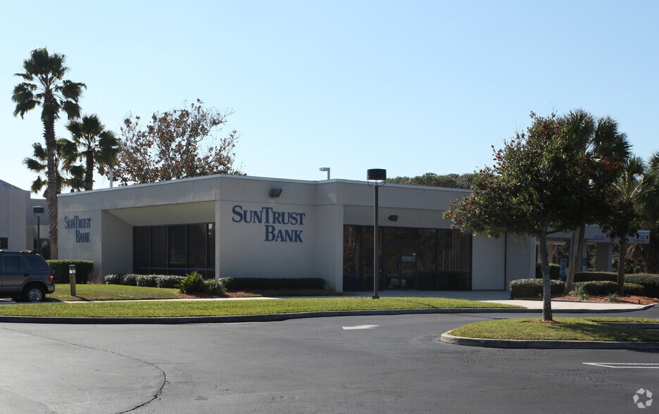 More Photos Of 500 3rd St, Neptune Beach Bank For Sale