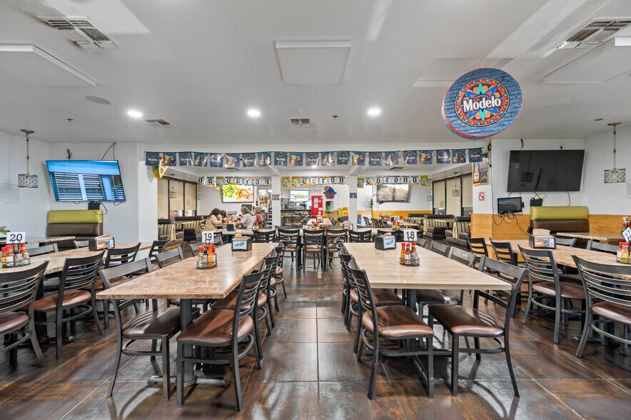 More Photos Of 5828 W Indian School Rd, Phoenix Restaurant For Sale