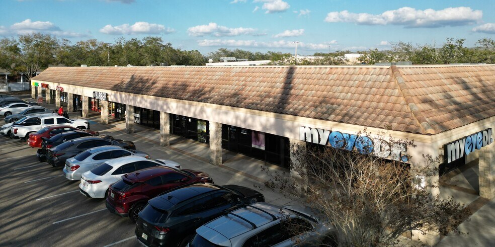More Photos Of 1301-1387 E Vine St, Kissimmee Unknown For Lease