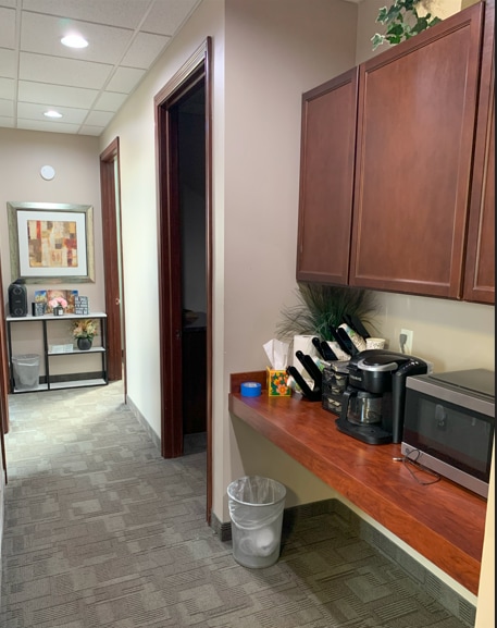 More Photos Of 2609 Metropolitan Pky, Sterling Heights Medical For Lease