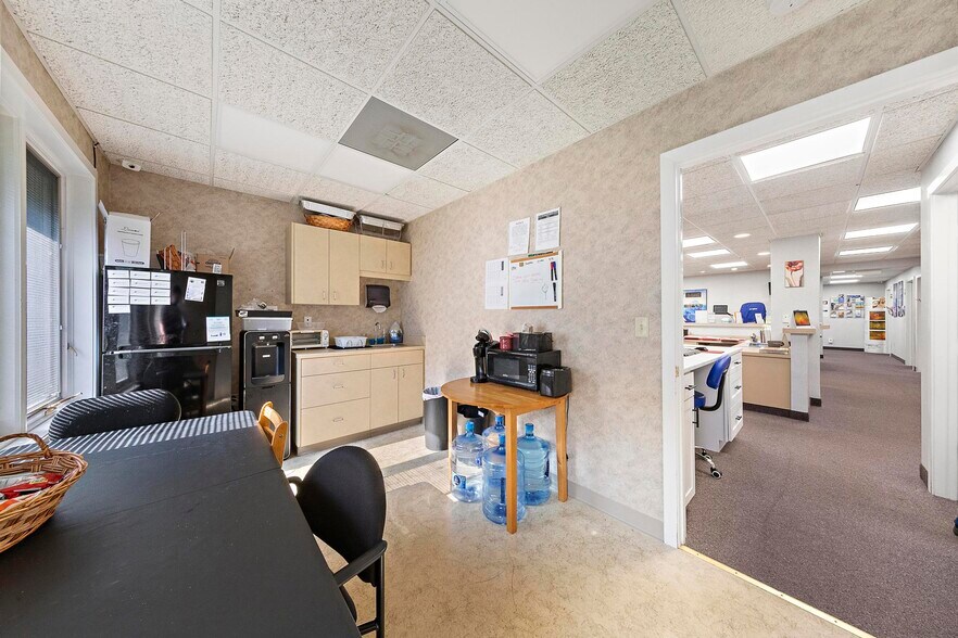 More Photos Of 257 Monmouth Rd, Oakhurst Medical For Sale