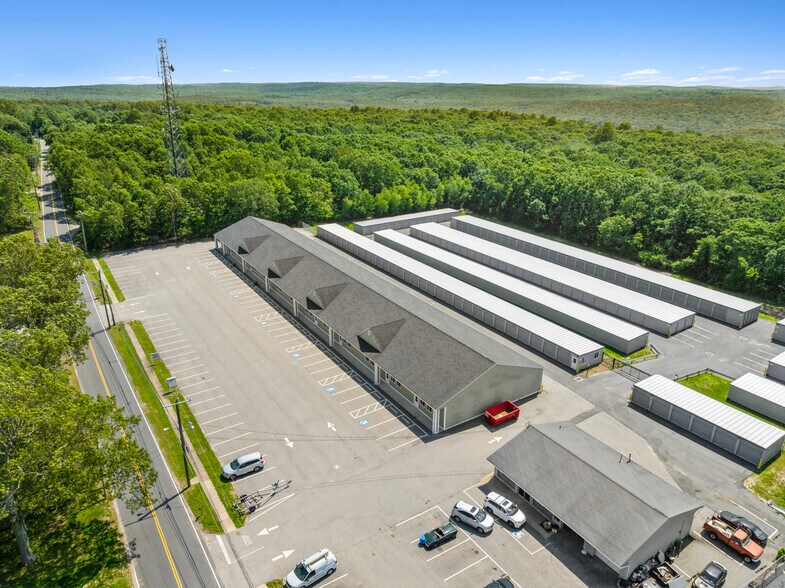 More Photos Of 430 Chapel Hill Rd, Oakdale Freestanding For Lease