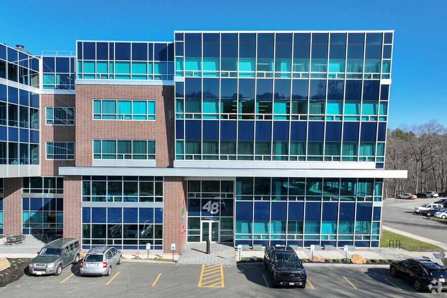 More Photos Of 48 Dunham Rd, Beverly Office For Lease