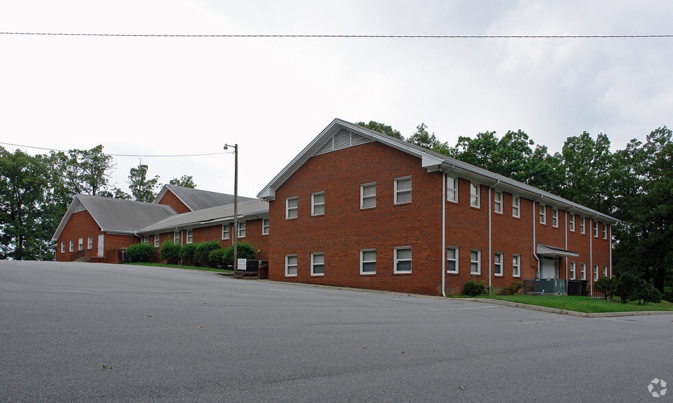 More Photos Of 2405 Bellemeade St, High Point Religious Facility For Sale