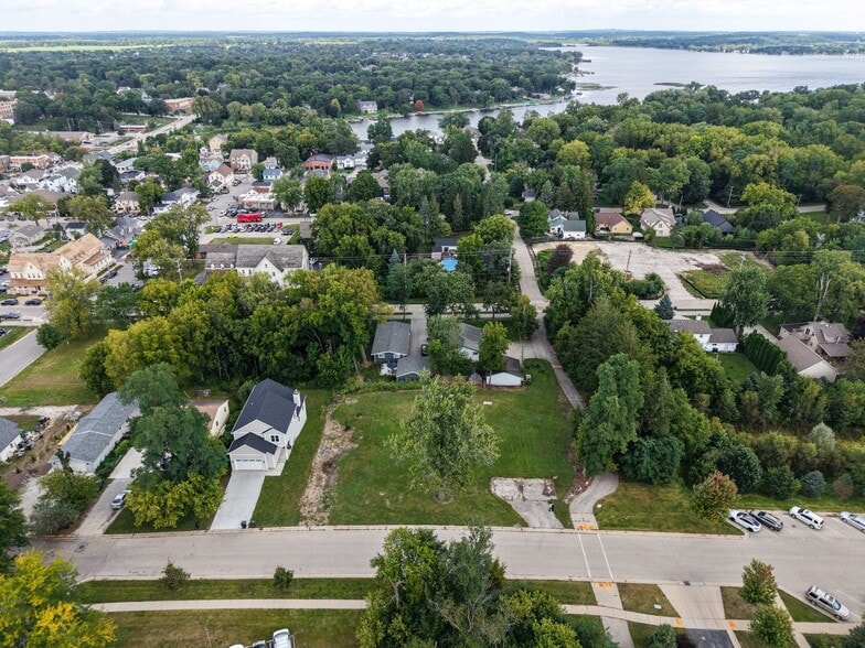 More Photos Of 723 Division St, Delafield Land For Sale