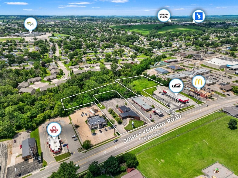 More Photos Of 1805 John F Kennedy Rd, Dubuque Freestanding For Sale