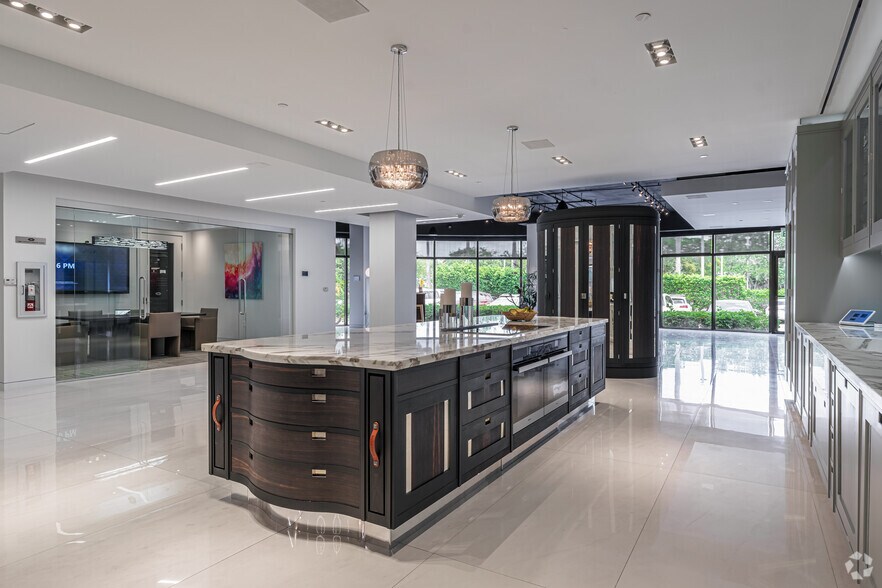 More Photos Of 1855 Griffin Rd, Dania Beach Office Residential For Lease