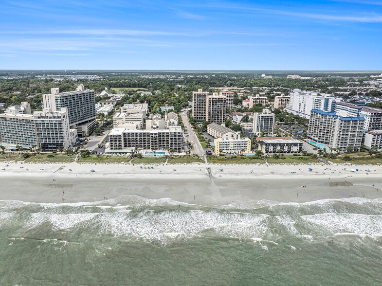 More Photos Of 7501 N Ocean Blvd, Myrtle Beach Hotel For Sale