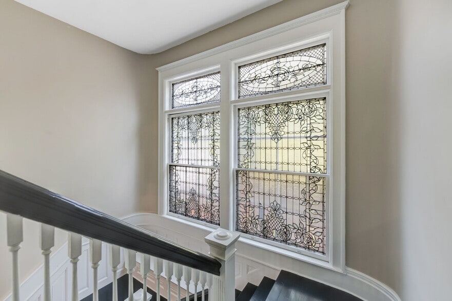 More Photos Of 461 Linwood Ave, Buffalo Apartments For Sale