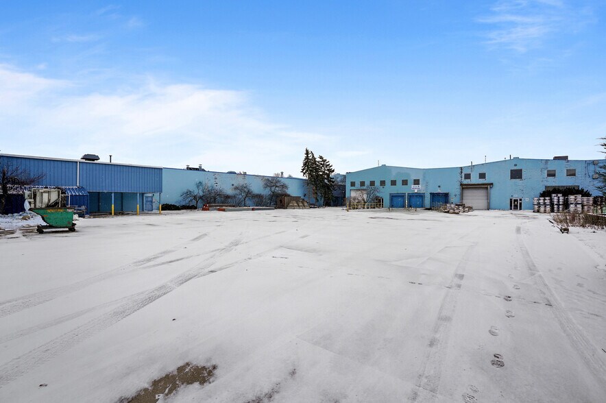 More Photos Of 8525 Clinton Rd, Brooklyn Warehouse For Sale