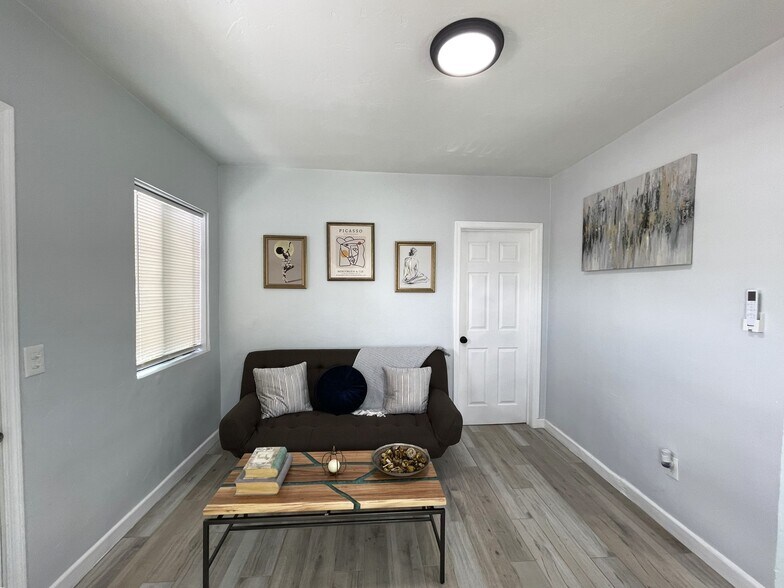 More Photos Of 2714 N Hopi Pl, Tucson Apartments For Sale