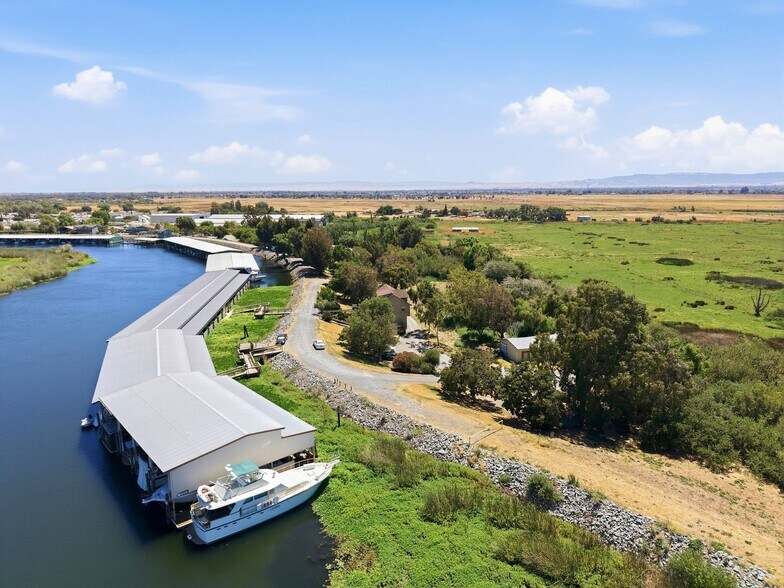 More Photos Of 3215 W Willow Rd, Bethel Island Marina For Sale