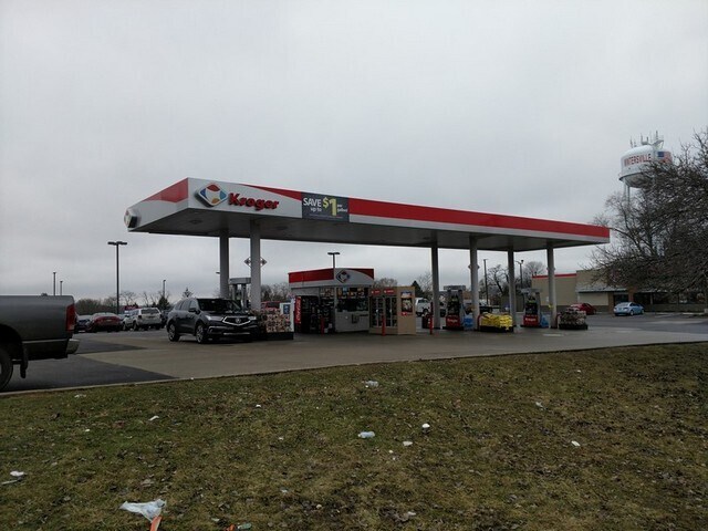 More Photos Of 858-864 Main St, Wintersville General Retail For Sale