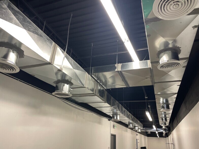 More Photos Of 775 S Jason St, Denver Warehouse For Sale