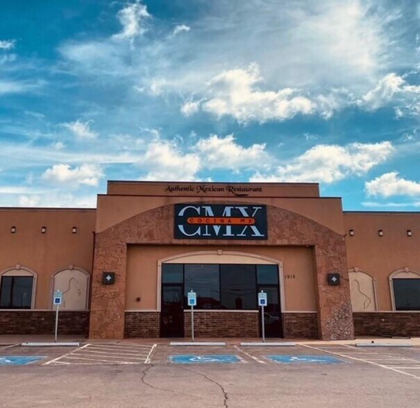 Primary Photo Of 1919 N Perkins Rd, Stillwater Restaurant For Sale