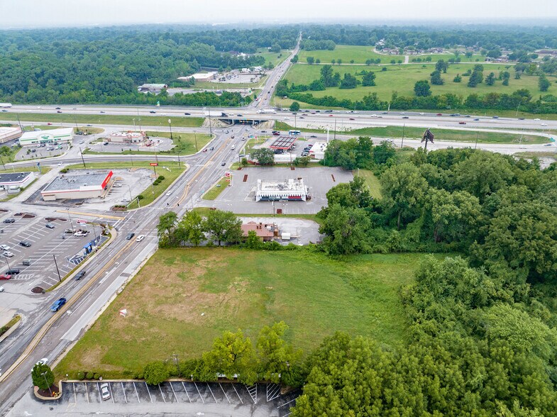 More Photos Of 11061-11075 Bellefontaine Rd, Saint Louis Land For Lease