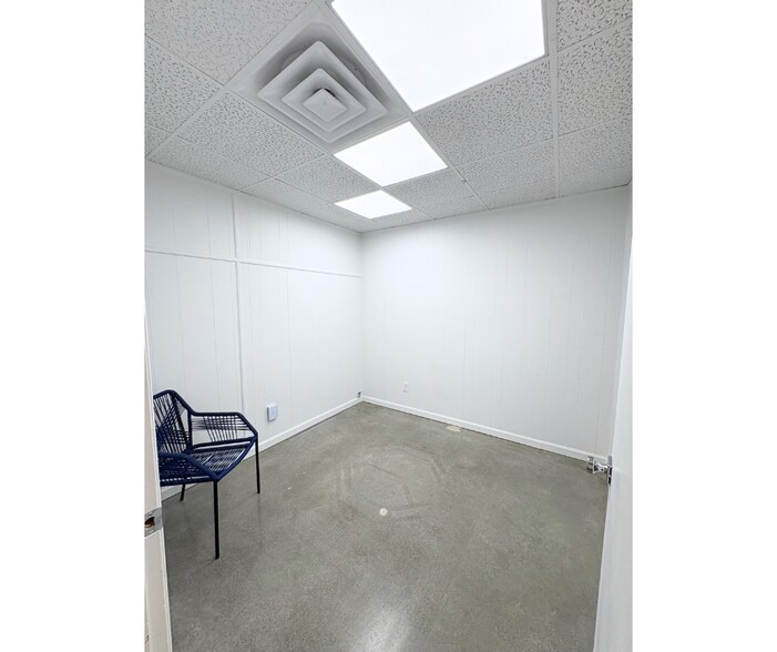 More Photos Of 355 1st St NW, Cleveland Office For Sale