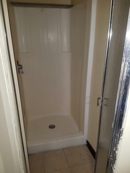 More Photos Of 500 S Holly Ave, Sanford Congregate Senior Housing For Sale