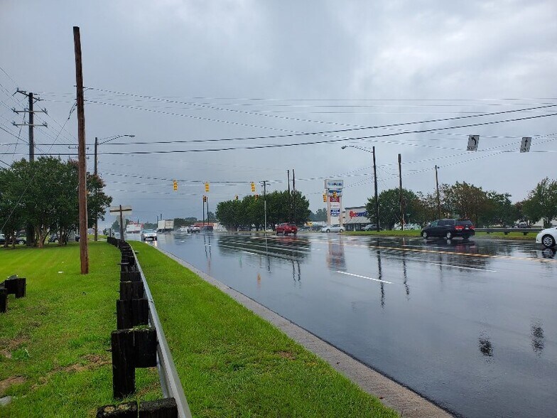 More Photos Of 1190 Julian R Allsbrook Hwy, Roanoke Rapids Land For Lease