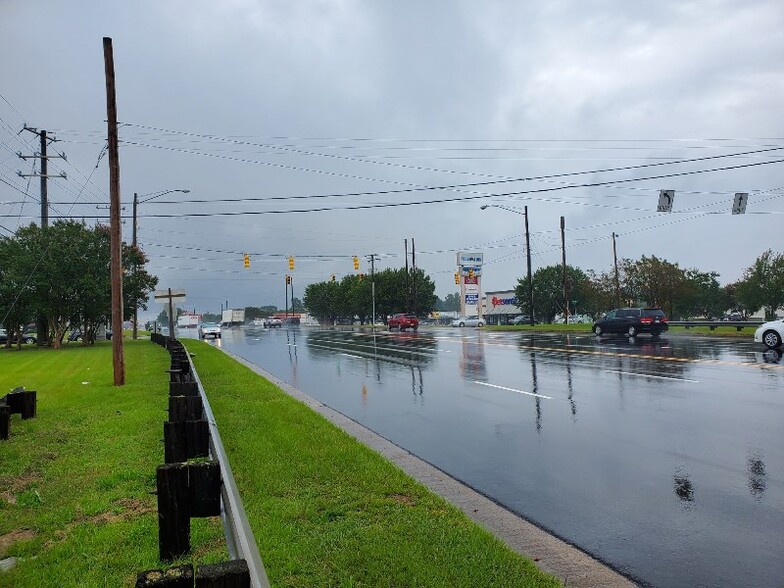 More Photos Of 1190 Julian R Allsbrook Hwy, Roanoke Rapids Land For Lease