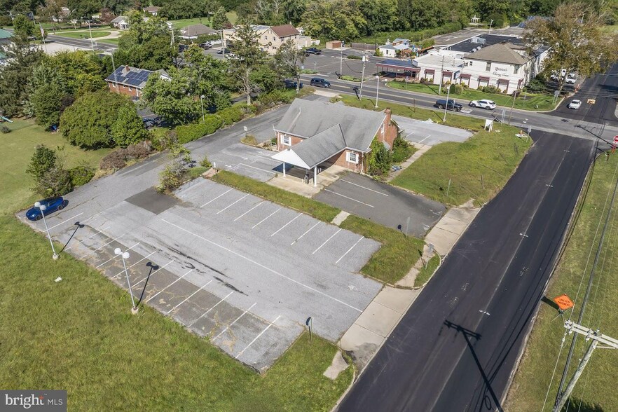More Photos Of 4943 Landis Ave, Vineland Bank For Lease