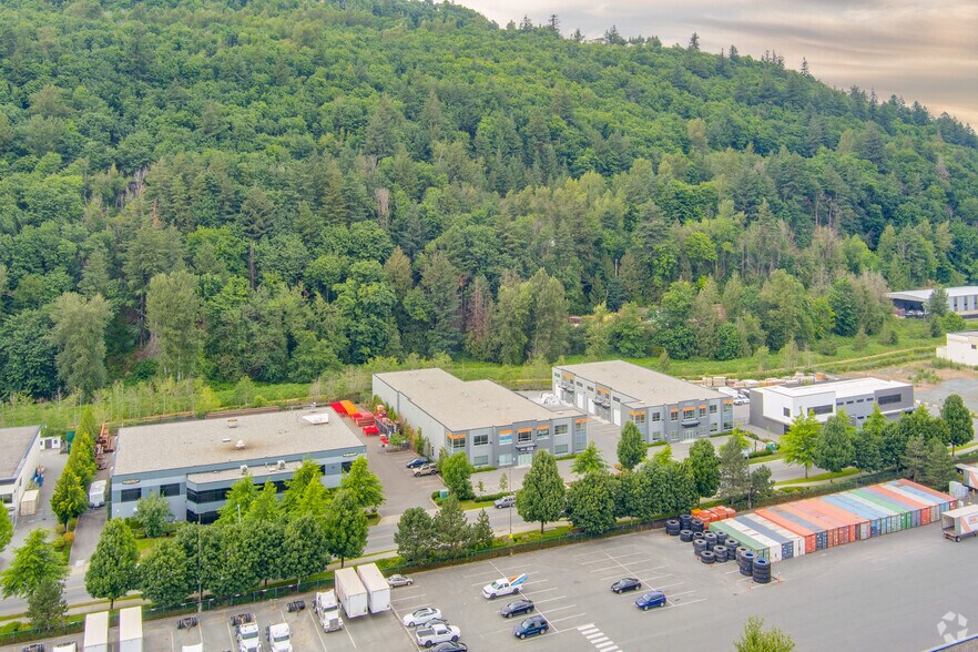 More Photos Of 43923 Progress Way, Chilliwack Warehouse For Lease