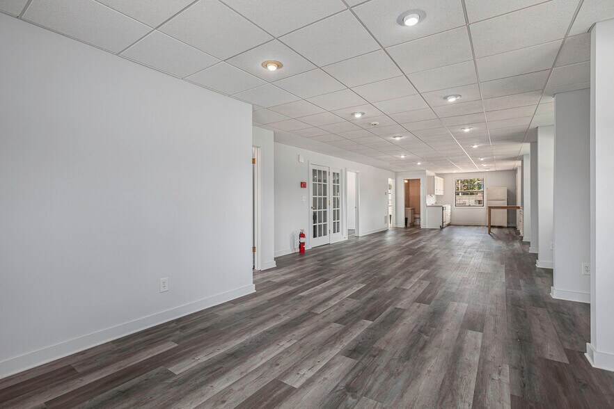 More Photos Of 2858 Franklin St, Avondale Estates Office For Lease