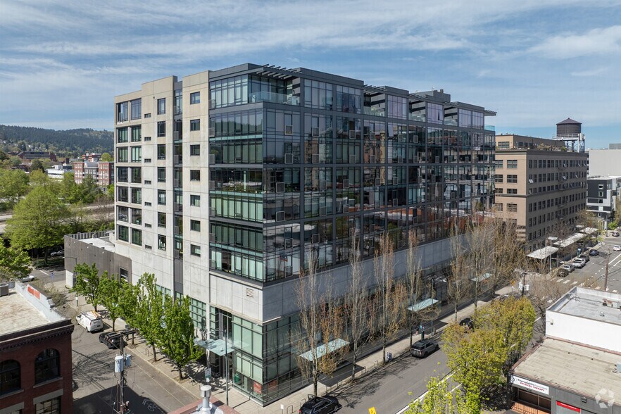Primary Photo Of 1405 NW Johnson St, Portland Apartments For Sale