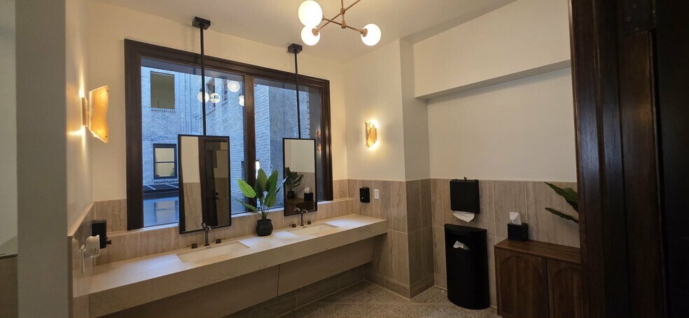 More Photos Of 201 S Broadway Ave, Albert Lea Loft Creative Space For Lease