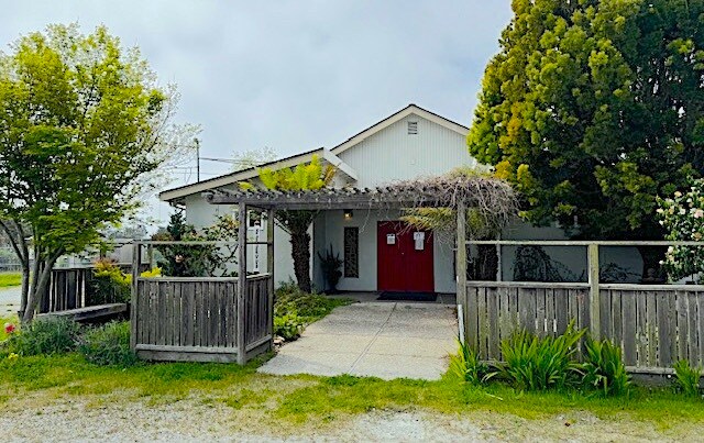 More Photos Of 1818 Felt St, Santa Cruz Office For Sale