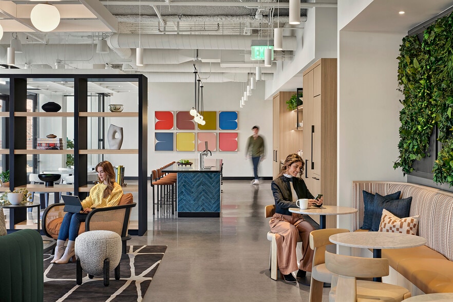 More Photos Of 1800 Larimer St, Denver Office For Lease