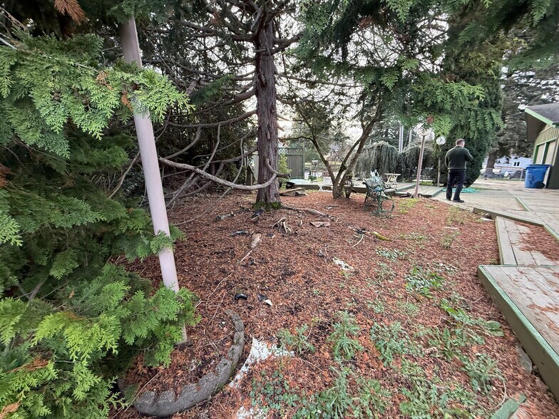 More Photos Of 3935 NE Everett St, Camas Specialty For Sale